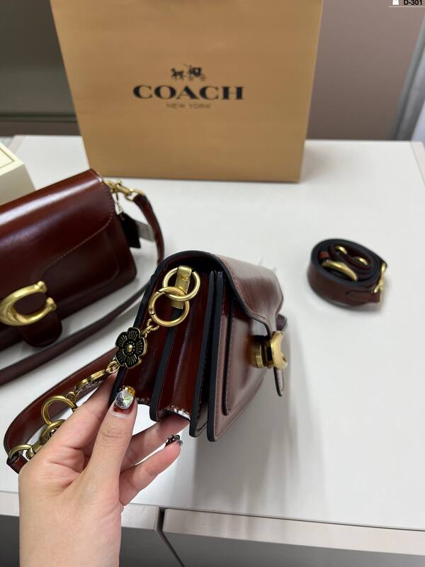Coach Brown 25x18x10cm shoulder bag — 1:1 Replica