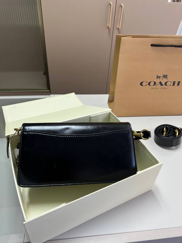 Coach Black 40x30x16cm shoulder bag — AAA Quality Replica