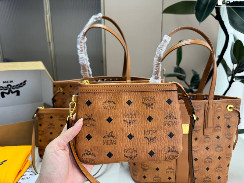MCM Toni Cognac Visetos 29x24x12cm tote bag — 1:1 Replica