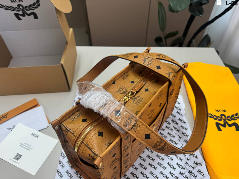 MCM Visetos shoulder bag — Premium Replica
