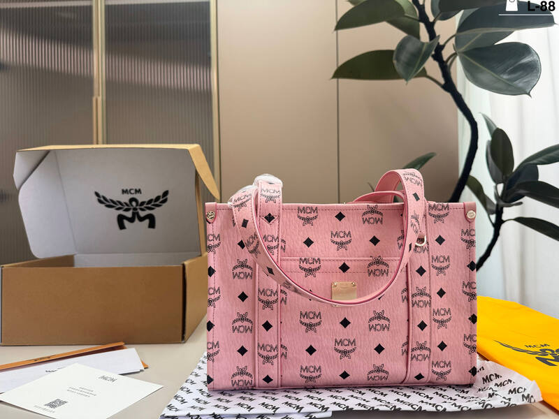 MCM Toni Monogram shoulder bag — Top Quality Replica