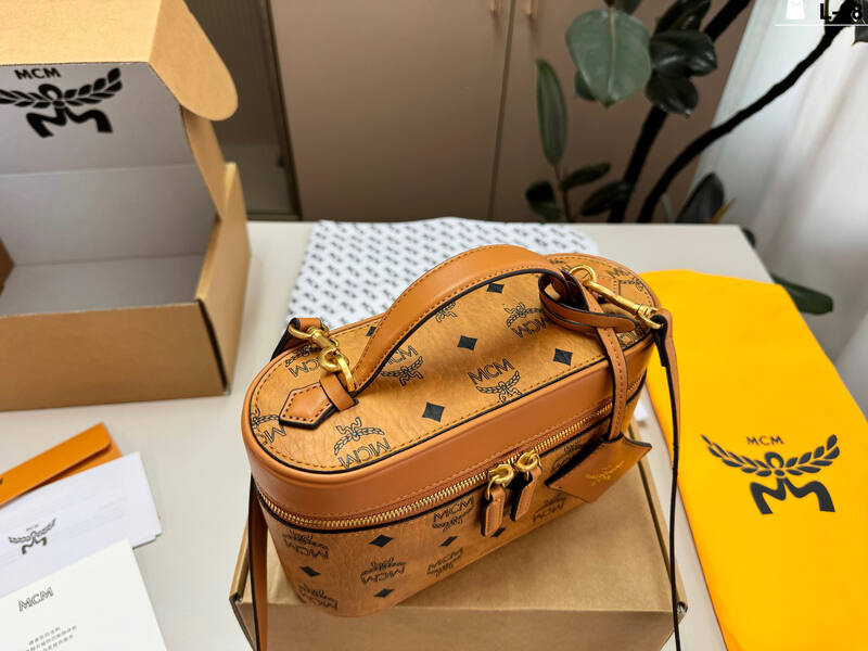 MCM Visetos 25x18x10cm shoulder bag — 1:1 Replica