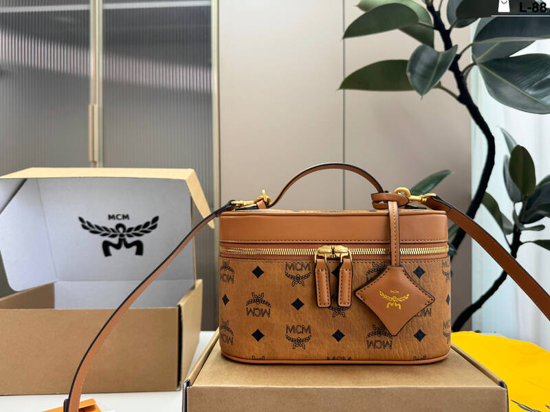 MCM Visetos shoulder bag — Top Quality Replica
