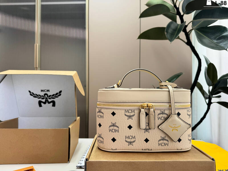 MCM Visetos shoulder bag — Top Quality Replica