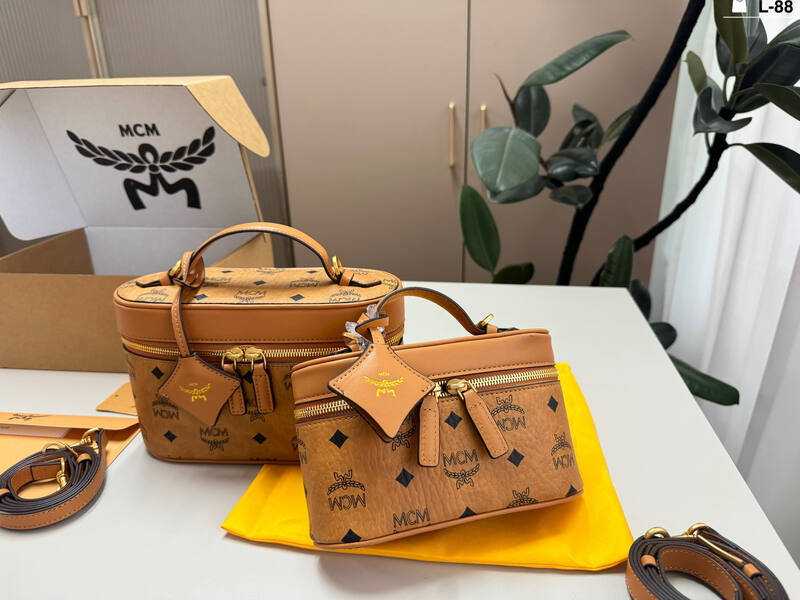 MCM Visetos 25x18x10cm shoulder bag — Premium Replica
