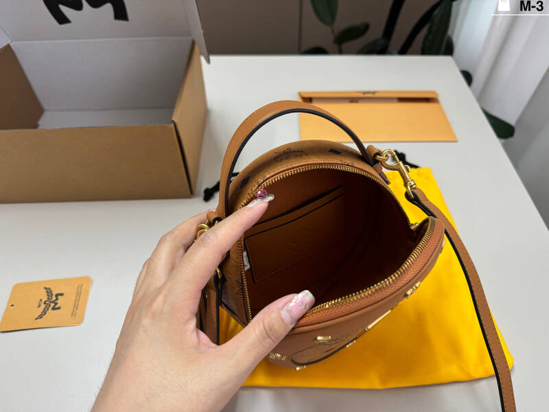 MCM Visetos 25x18x10cm shoulder bag — AAA Quality Replica