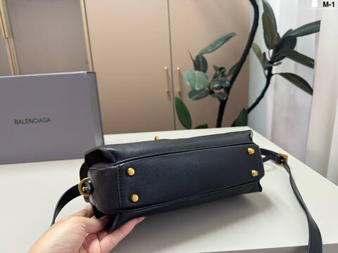 Balenciaga Black shoulder bag AAA Quality Replica