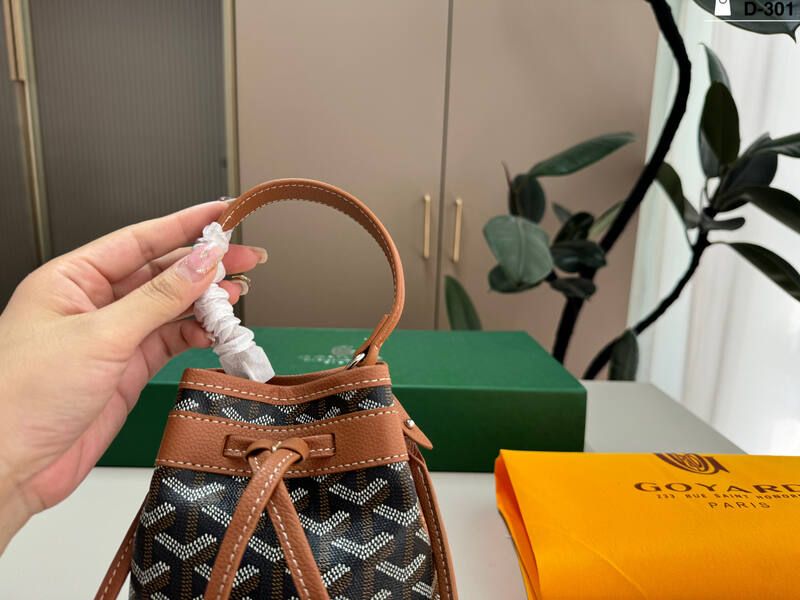 Goyard Brown shoulder bag — 1:1 Replica
