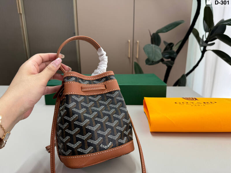 Goyard Brown shoulder bag — 1:1 Replica