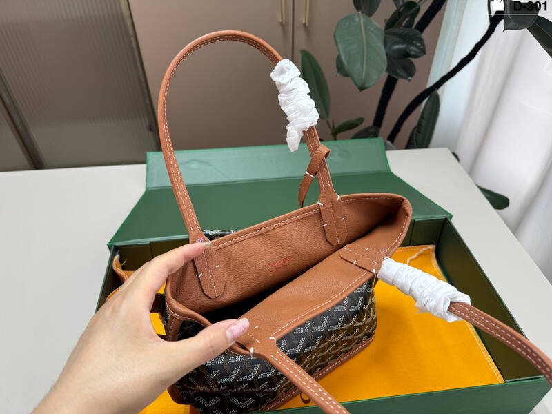 Goyard Brown shoulder bag — 1:1 Replica