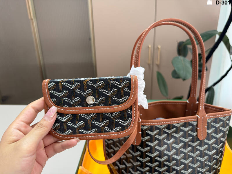 Goyard Brown shoulder bag — 1:1 Replica