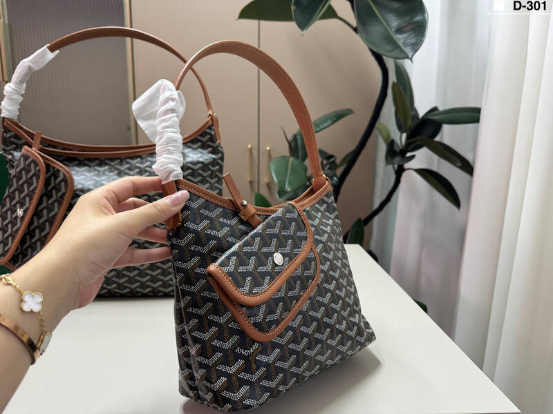 Goyard Brown 25x18x10cm shoulder bag — Premium Replica