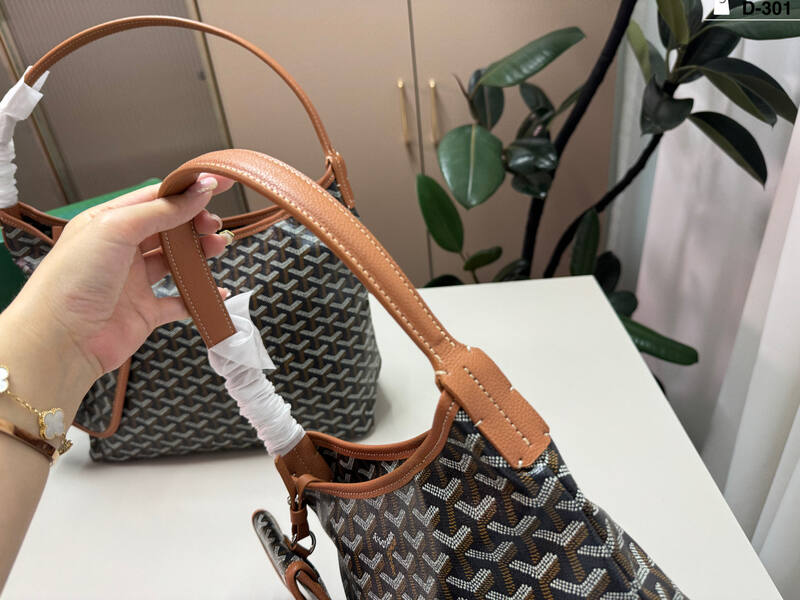 Goyard Brown 25x18x10cm shoulder bag — Premium Replica