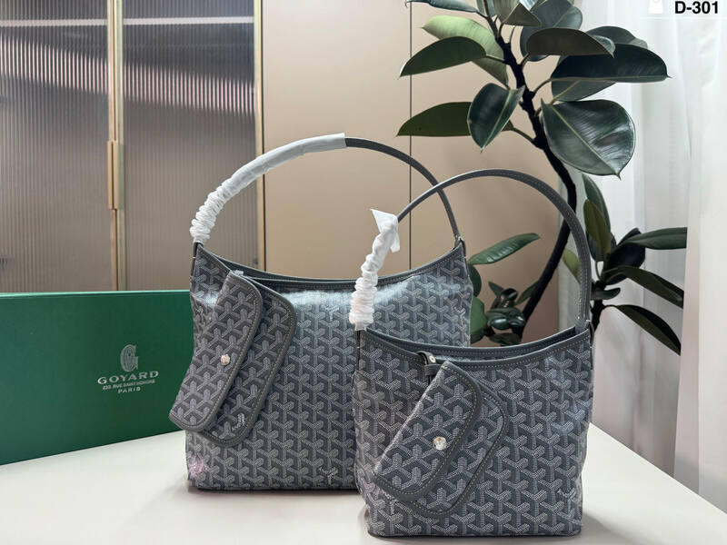 Goyard shoulder bag — Top Quality Replica