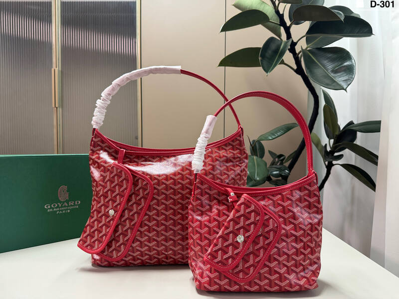 Goyard shoulder bag — Top Quality Replica