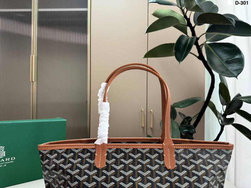 Goyard Black shoulder bag — 1:1 Replica