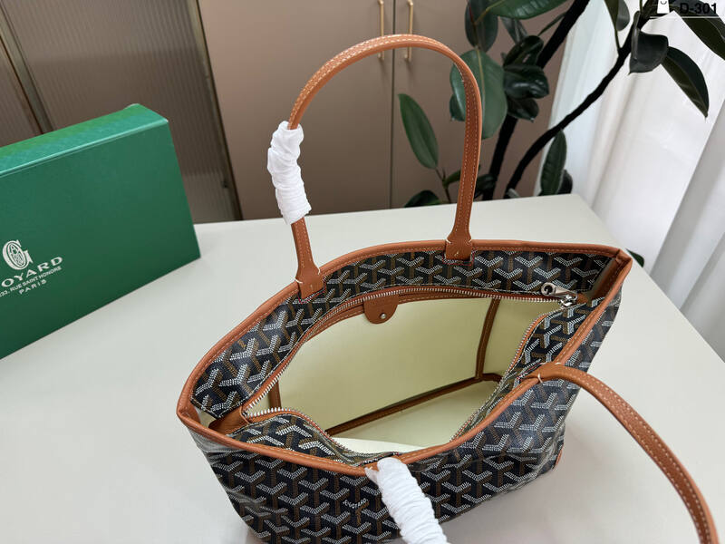 Goyard Black shoulder bag — 1:1 Replica