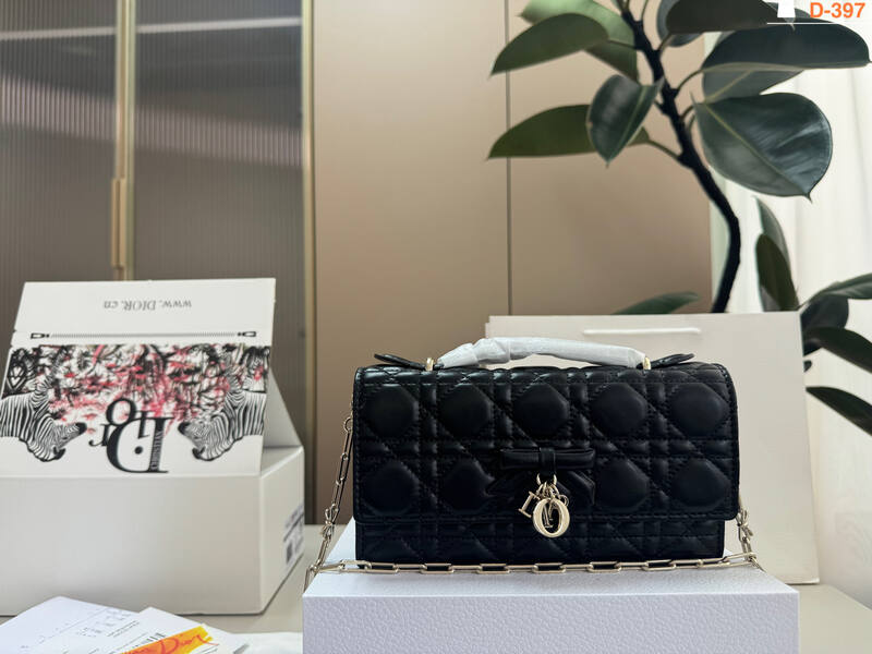 Dior Lady Pink shoulder — AAA Quality Replica