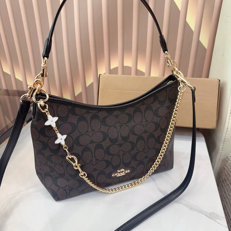 Coach Black shoulder bag — 1:1 Replica