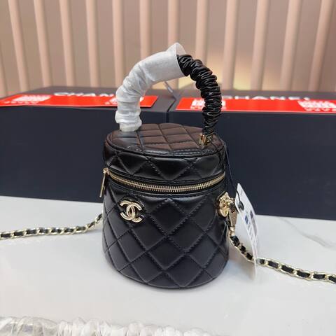 Chanel Vanity Case Black mini crossbody AAA Quality Replica