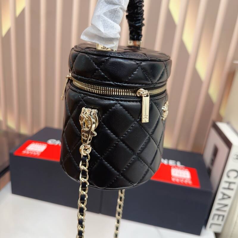 Chanel Vanity Case Black mini crossbody — AAA Quality Replica