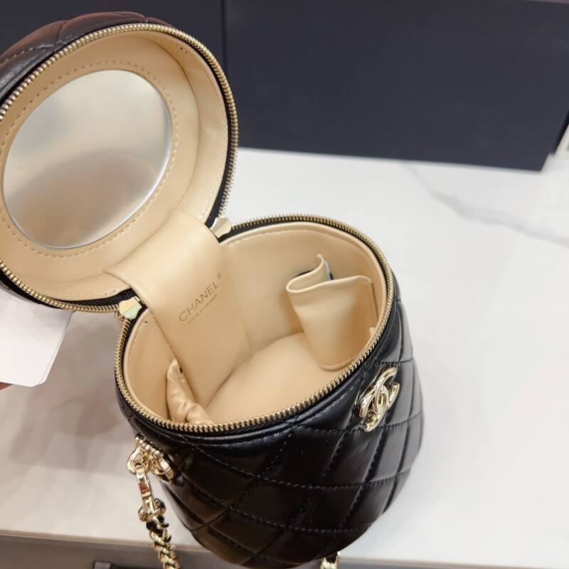 Chanel Vanity Case Black mini crossbody — AAA Quality Replica