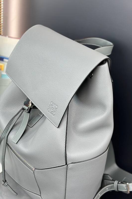 Loewe Gray shoulder bag — 1:1 Replica