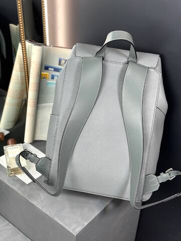 Loewe Gray shoulder bag 1 1 Replica