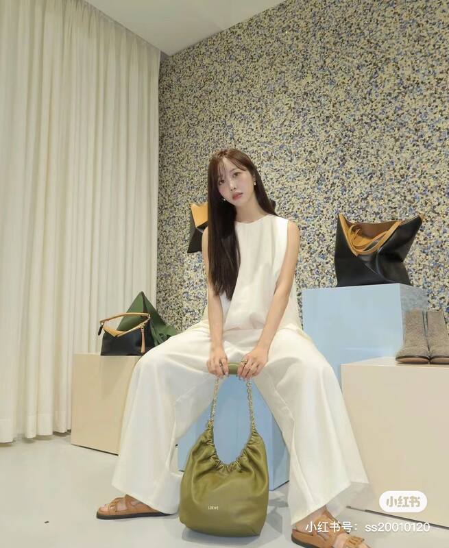 Loewe Green shoulder bag — 1:1 Replica