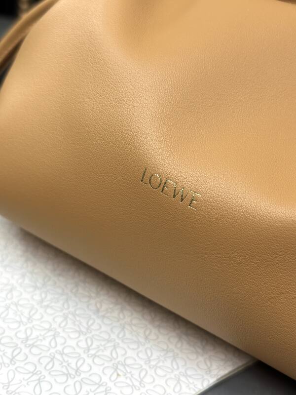 Loewe Beige 25x18x10cm shoulder bag — AAA Quality Replica