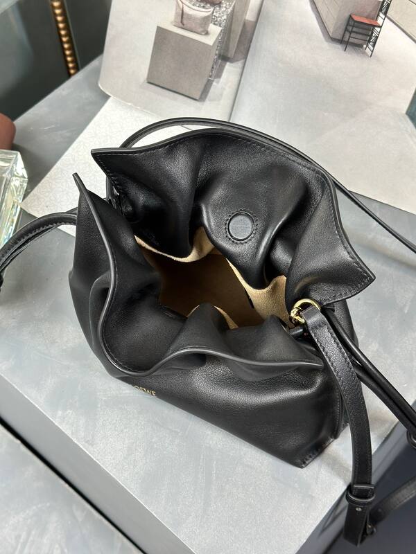 Loewe Black shoulder bag — 1:1 Replica
