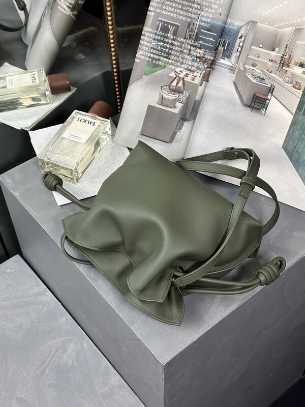 Loewe Green shoulder bag — Top Quality Replica