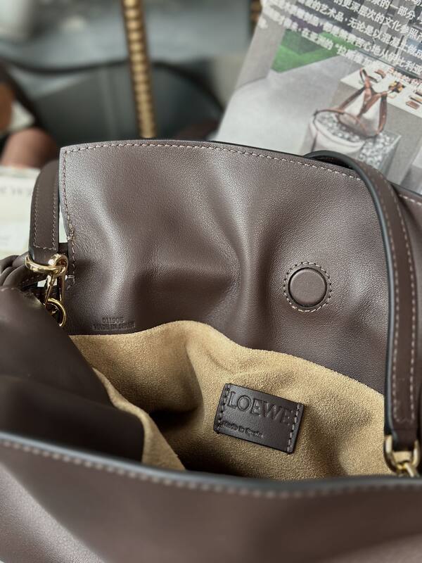 Loewe Brown shoulder bag — Top Quality Replica