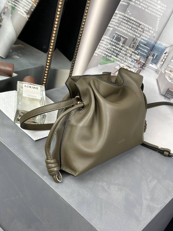 Loewe Green 25x18x10cm shoulder bag — AAA Quality Replica