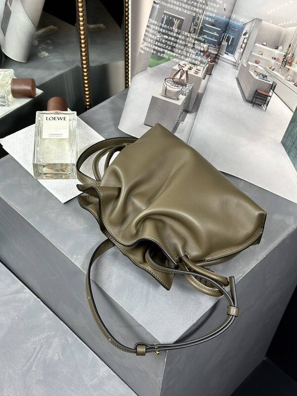 Loewe Green 25x18x10cm shoulder bag — AAA Quality Replica