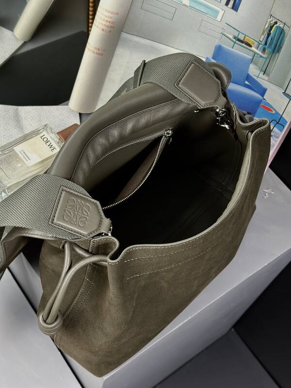 Loewe shoulder bag — AAA Quality Replica