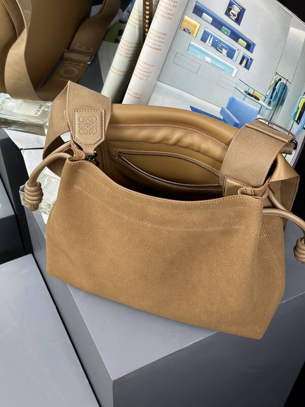 Loewe shoulder bag — Top Quality Replica