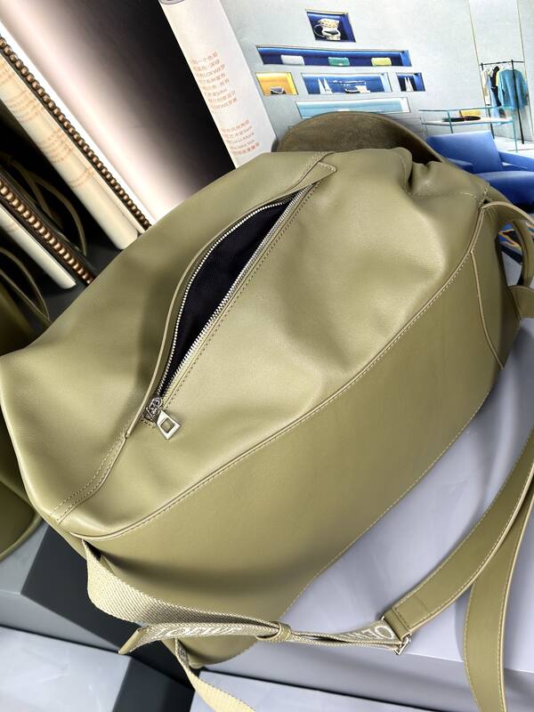 Loewe Green shoulder bag — AAA Quality Replica