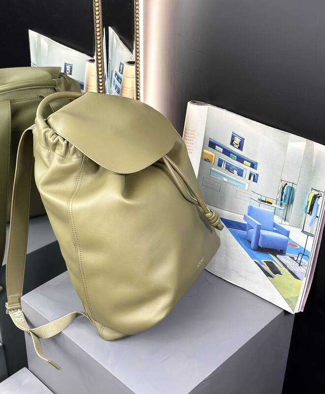 Loewe Green shoulder bag — AAA Quality Replica