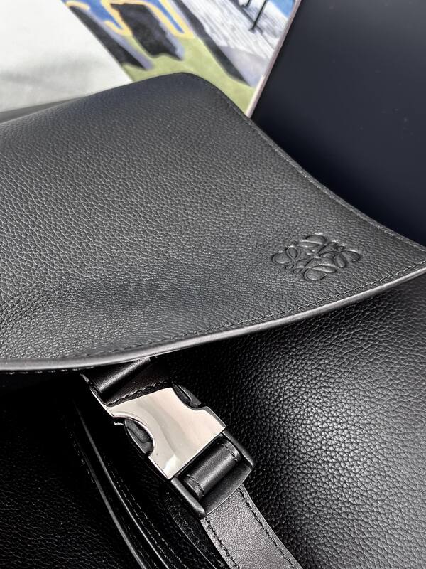 Loewe Black shoulder bag — Premium Replica