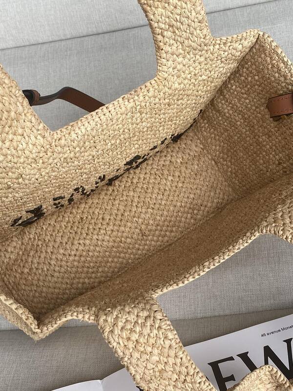 Loewe Black 25x18x10cm shoulder bag — Premium Replica