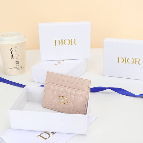 Dior Light Pink card holder 1 1 Replica