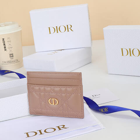Dior S5130UWHC M030 TU Beige everyday 1 1 Replica