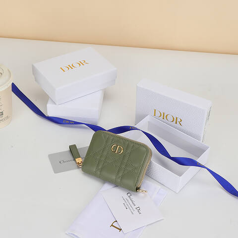 Dior S5304UTZQ M928 TU Olive Green mini everyday 1 1 Replica
