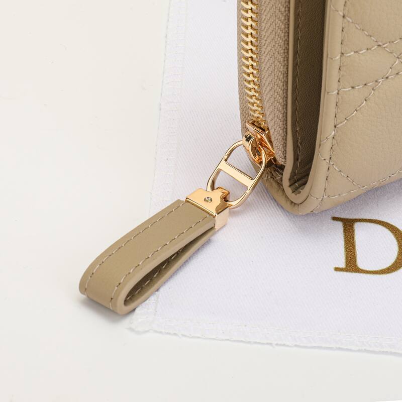 Dior Caro Beige everyday — Premium Replica