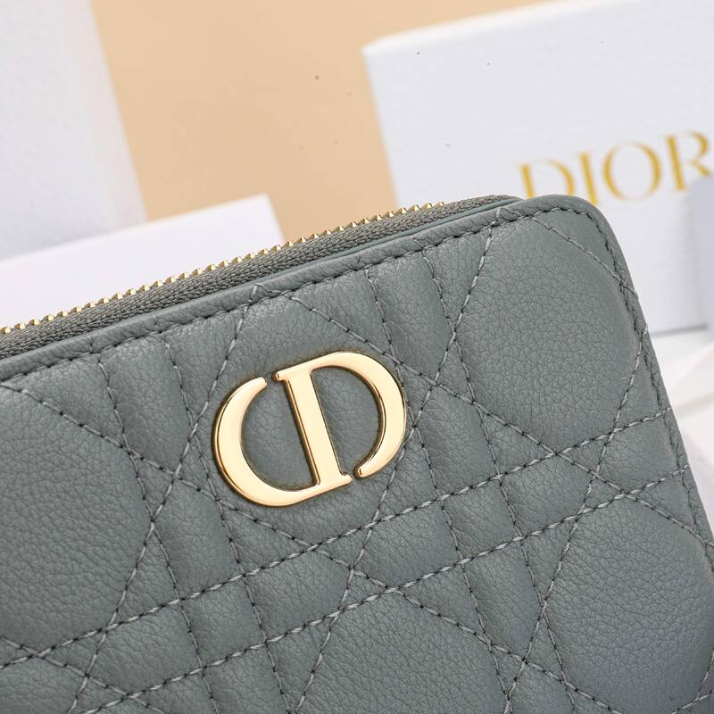 Dior S5032UWHC Grey everyday — AAA Quality Replica