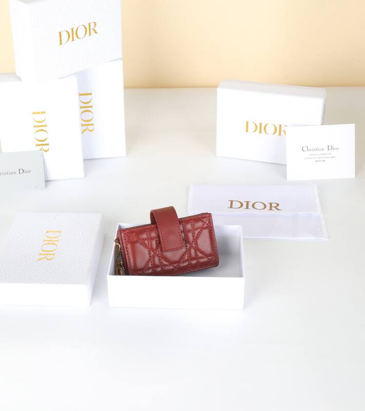 Dior S0074ONMJ Burgundy Cannage lambskin card holder — AAA Quality Replica