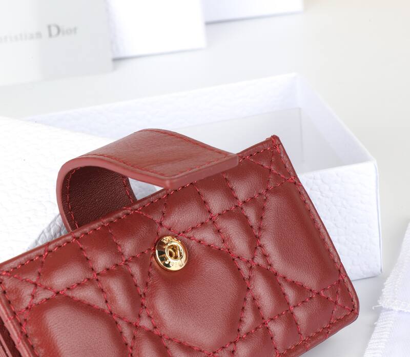 Dior S0074ONMJ Burgundy Cannage lambskin card holder — AAA Quality Replica