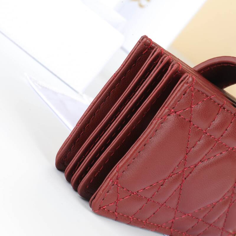 Dior S0074ONMJ Burgundy Cannage lambskin card holder — AAA Quality Replica