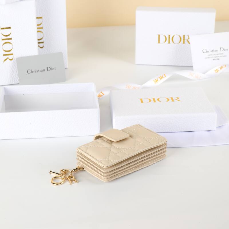 Dior S0074ONMJ Beige card holder — AAA Quality Replica